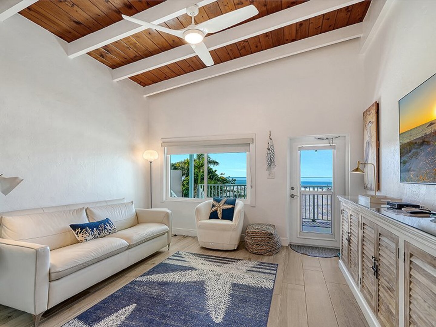 Unit 22 in Siesta Key, FL